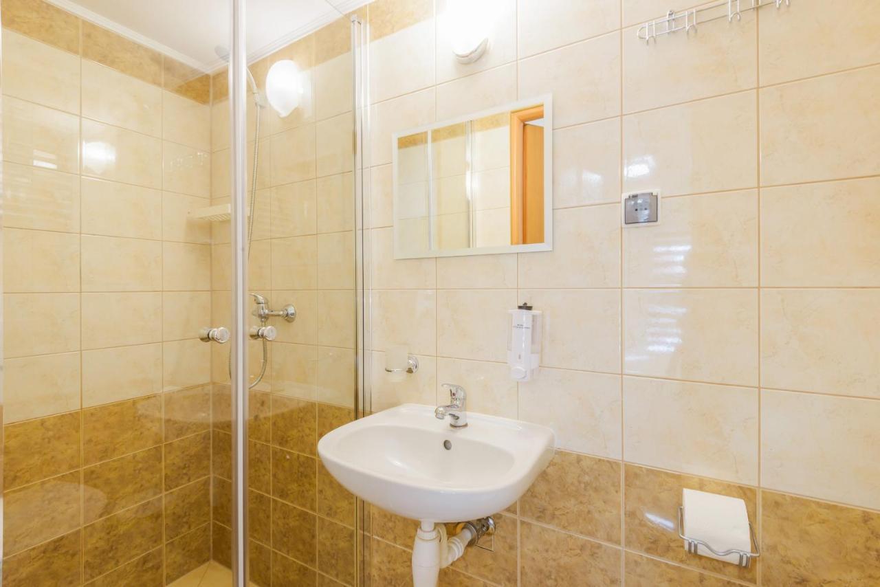 Wynajem Pokoi W Sztutowie Sztutowo Bagian luar foto
