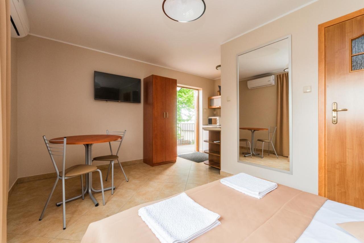 Wynajem Pokoi W Sztutowie Sztutowo Bagian luar foto